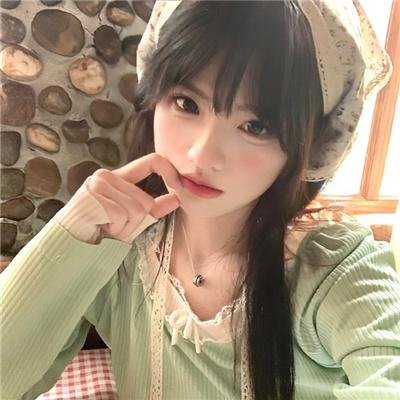 白色女孩